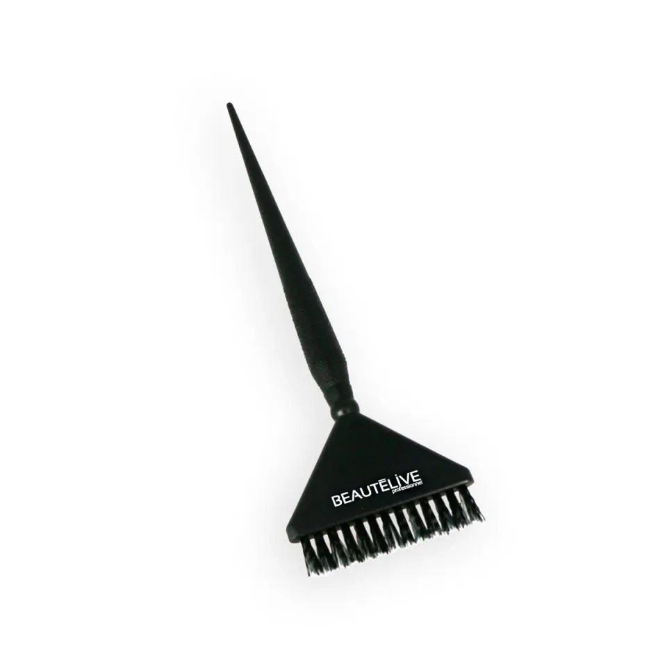 Gouiran Signature pinceau coloration noir poils mixtes