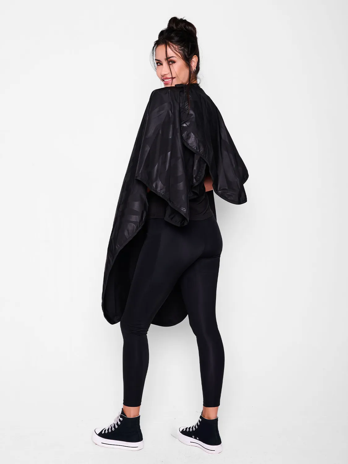 Betty Dain Zephyr cape de coiffure polyvalente