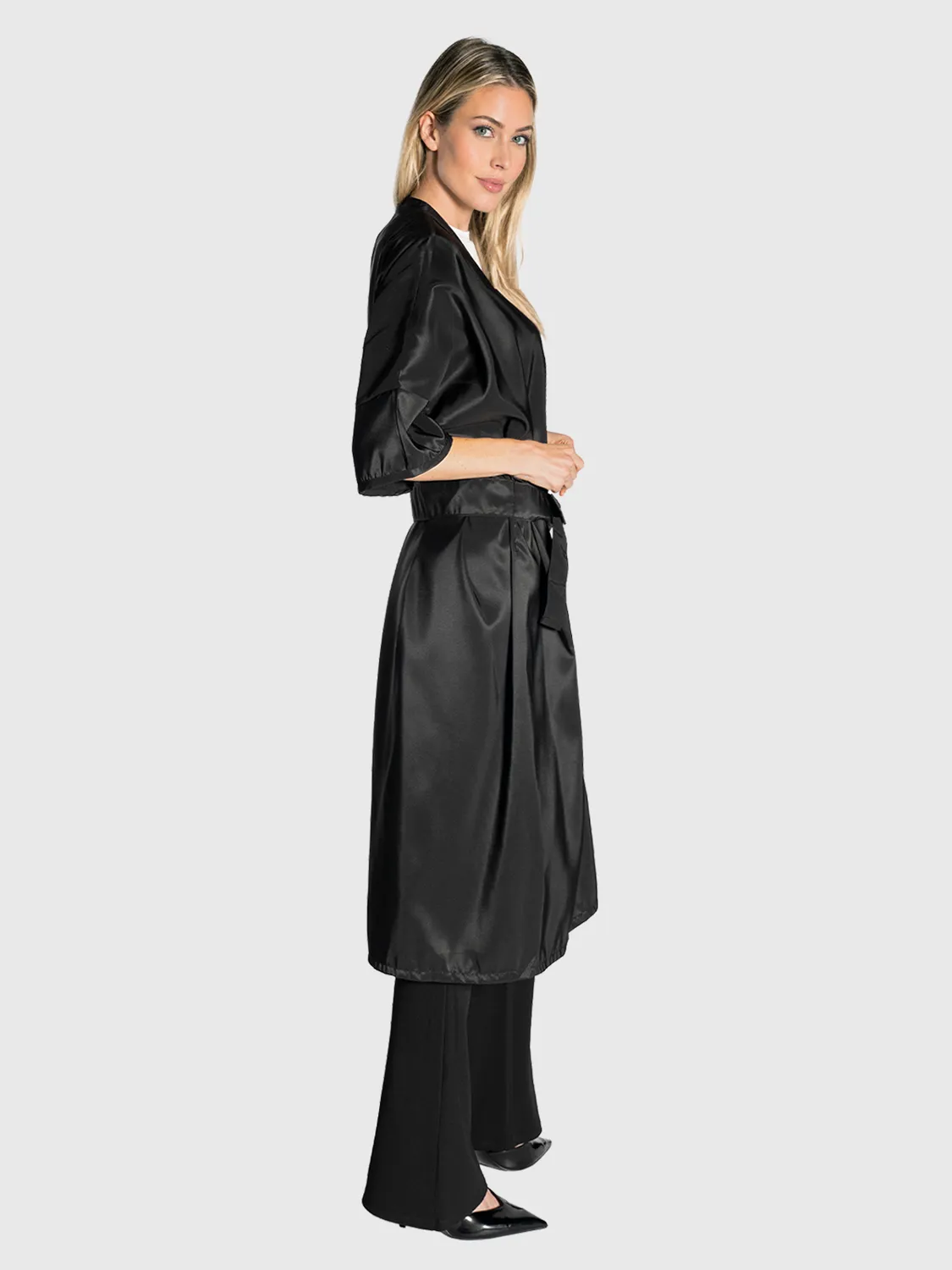 Betty Dain Silkara Spirit Gown peignoir client salon