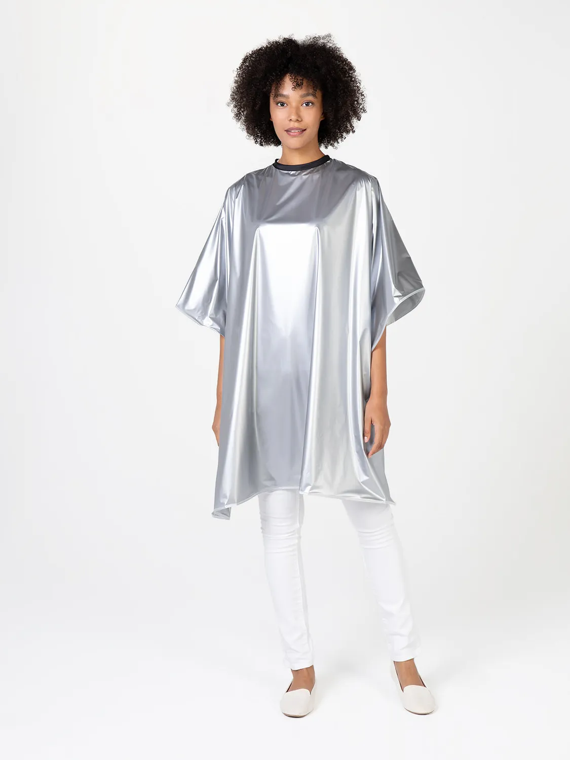 Betty Dain Lustre 311 cape shampooing